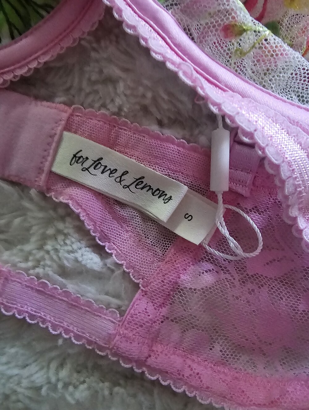 For Love And Lemons Needle Point Roses Set Small - Picture 14 of 15